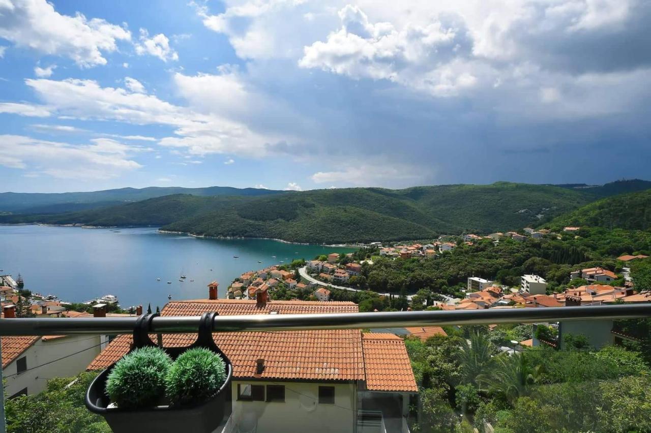 Apartment Vanilla I With Beautiful Seaview Rabac Exteriör bild