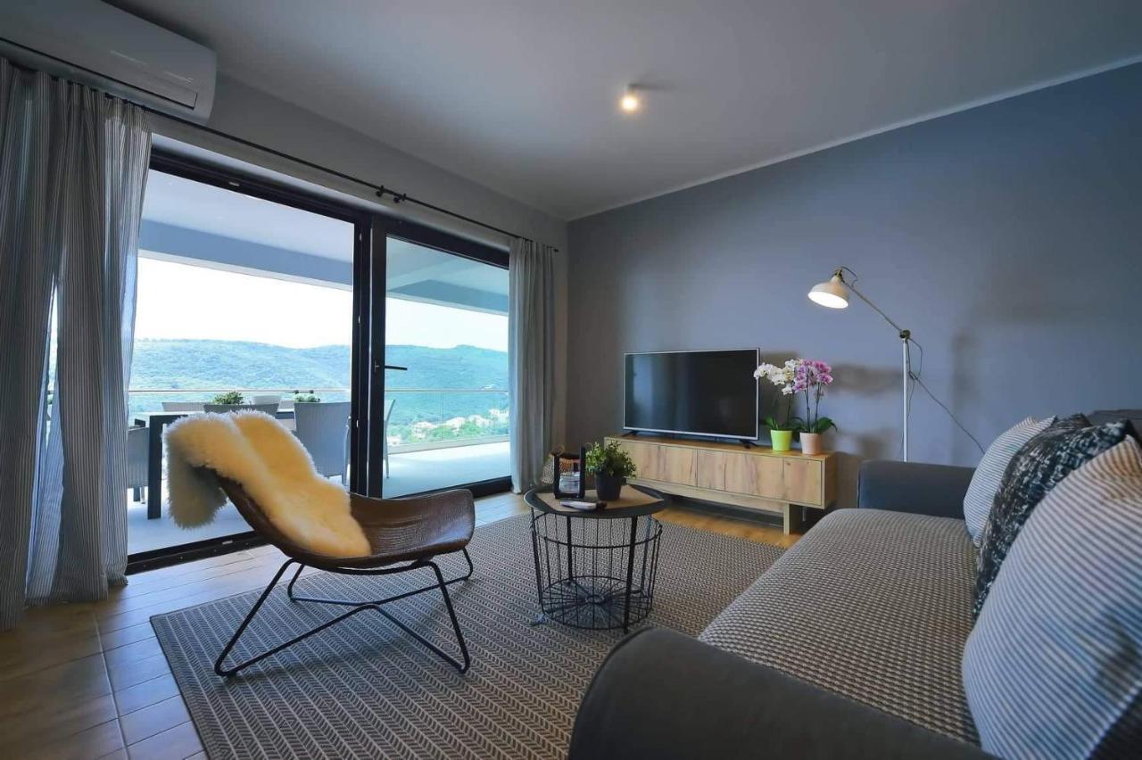 Apartment Vanilla I With Beautiful Seaview Rabac Exteriör bild